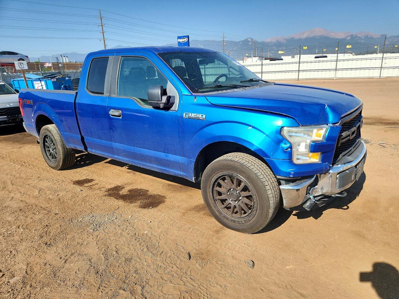 2016 Ford F150 Super Cab - Image 4