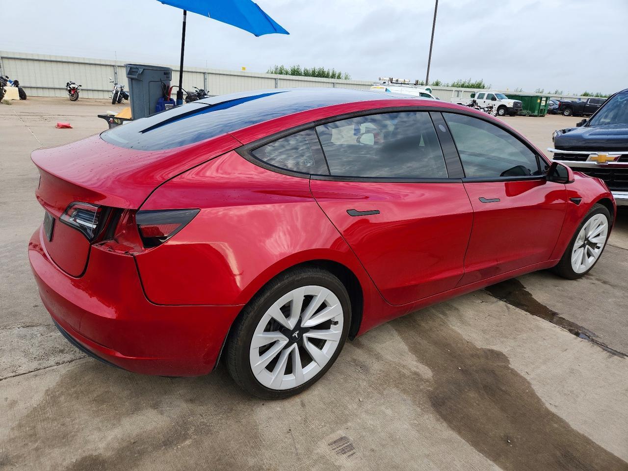 2023 Tesla Model 3 - Image 3
