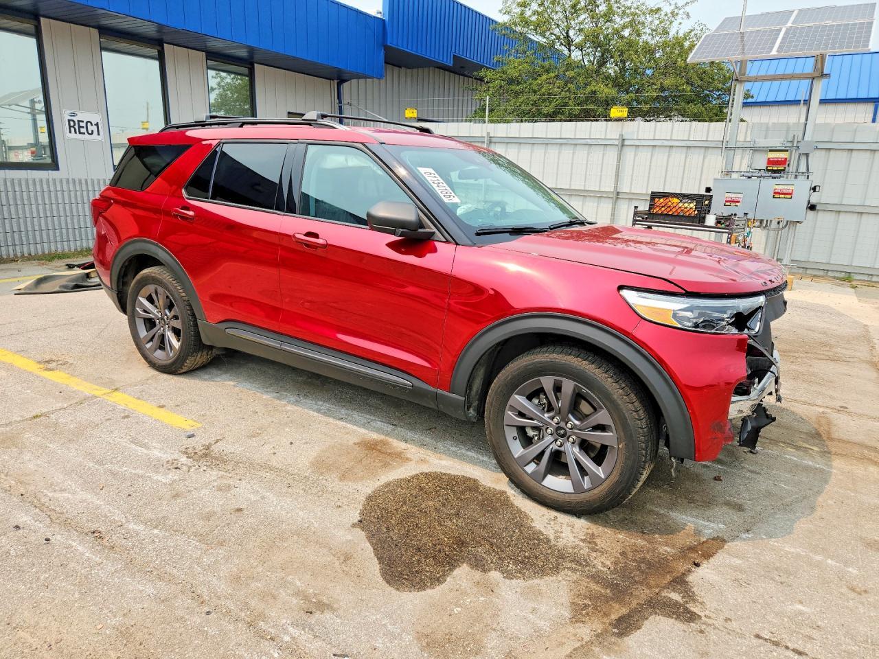 2021 Ford Explorer Xlt - Image 4