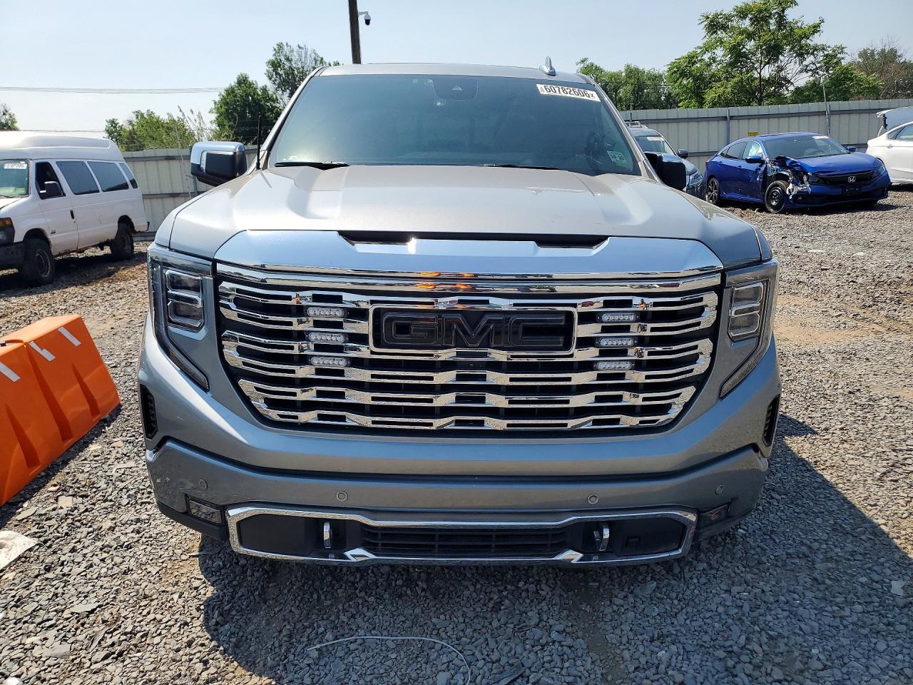 2025 GMC Sierra K1500 Denali - Фото 5
