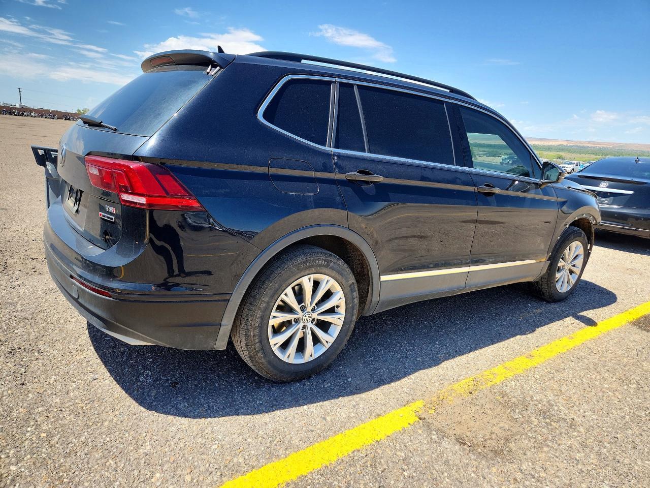2018 Volkswagen Tiguan Se - Image 3