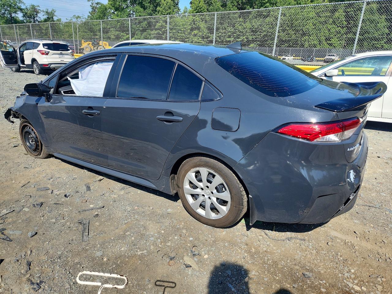 2025 Toyota Corolla Le - Image 2