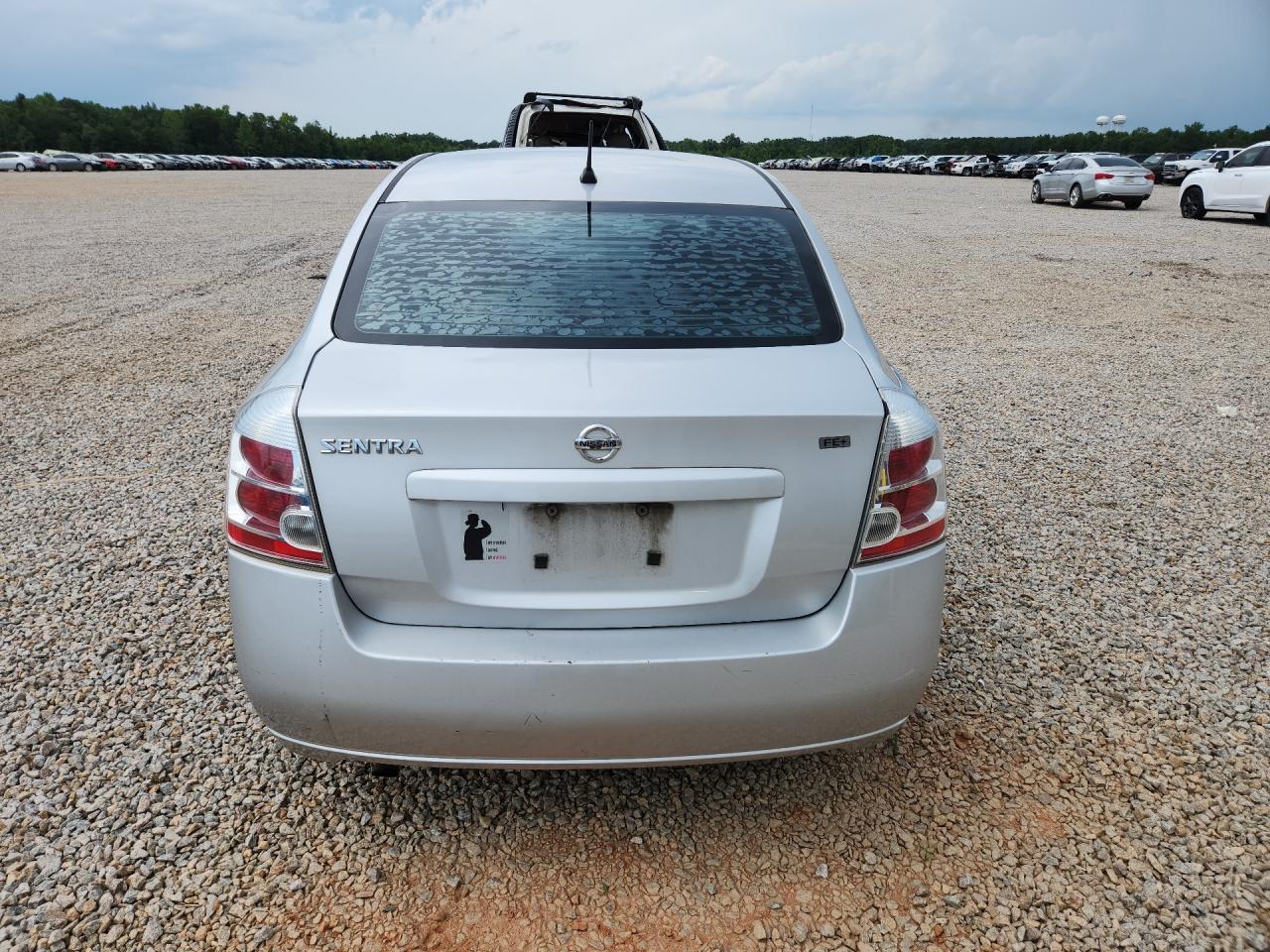 2009 Nissan Sentra - Фото 6