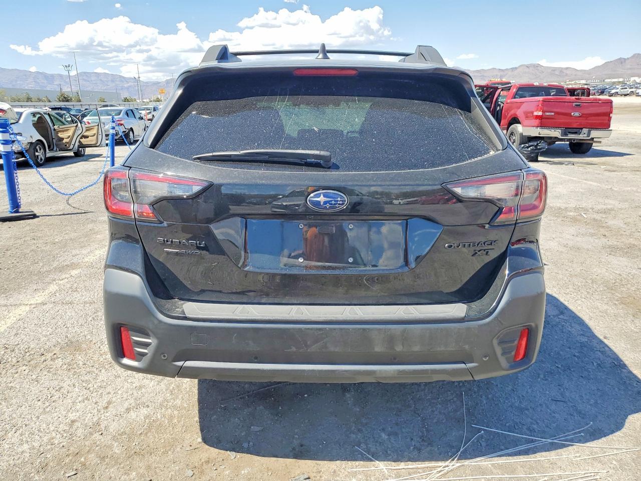 2021 Subaru Outback Onyx Edition Xt - Image 6