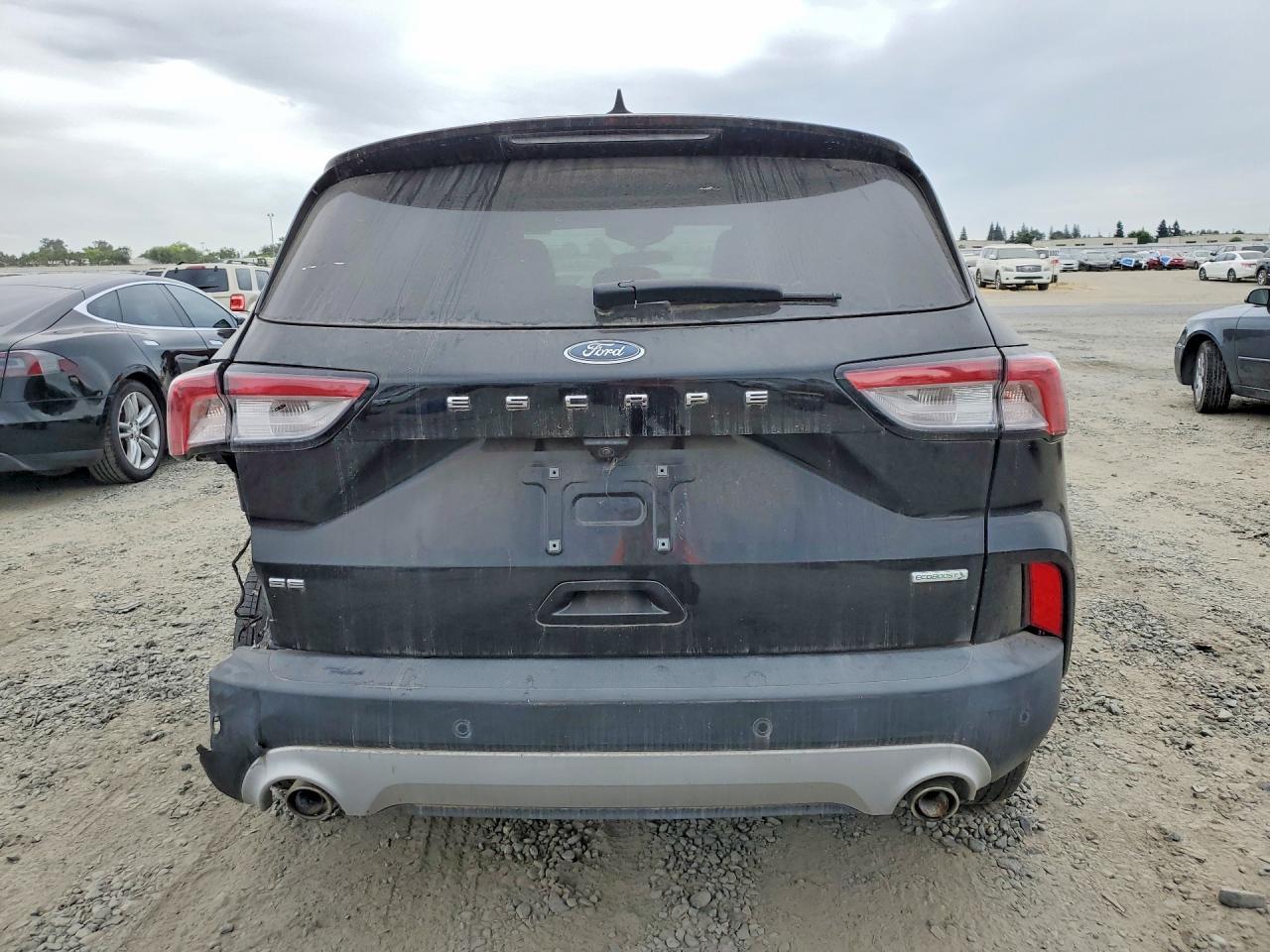 2020 Ford Escape Se - Фото 6