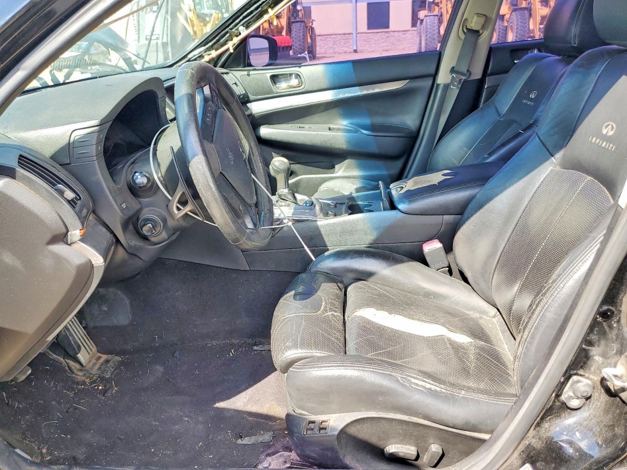 2011 Infiniti G37 Base/Sport - Image 7