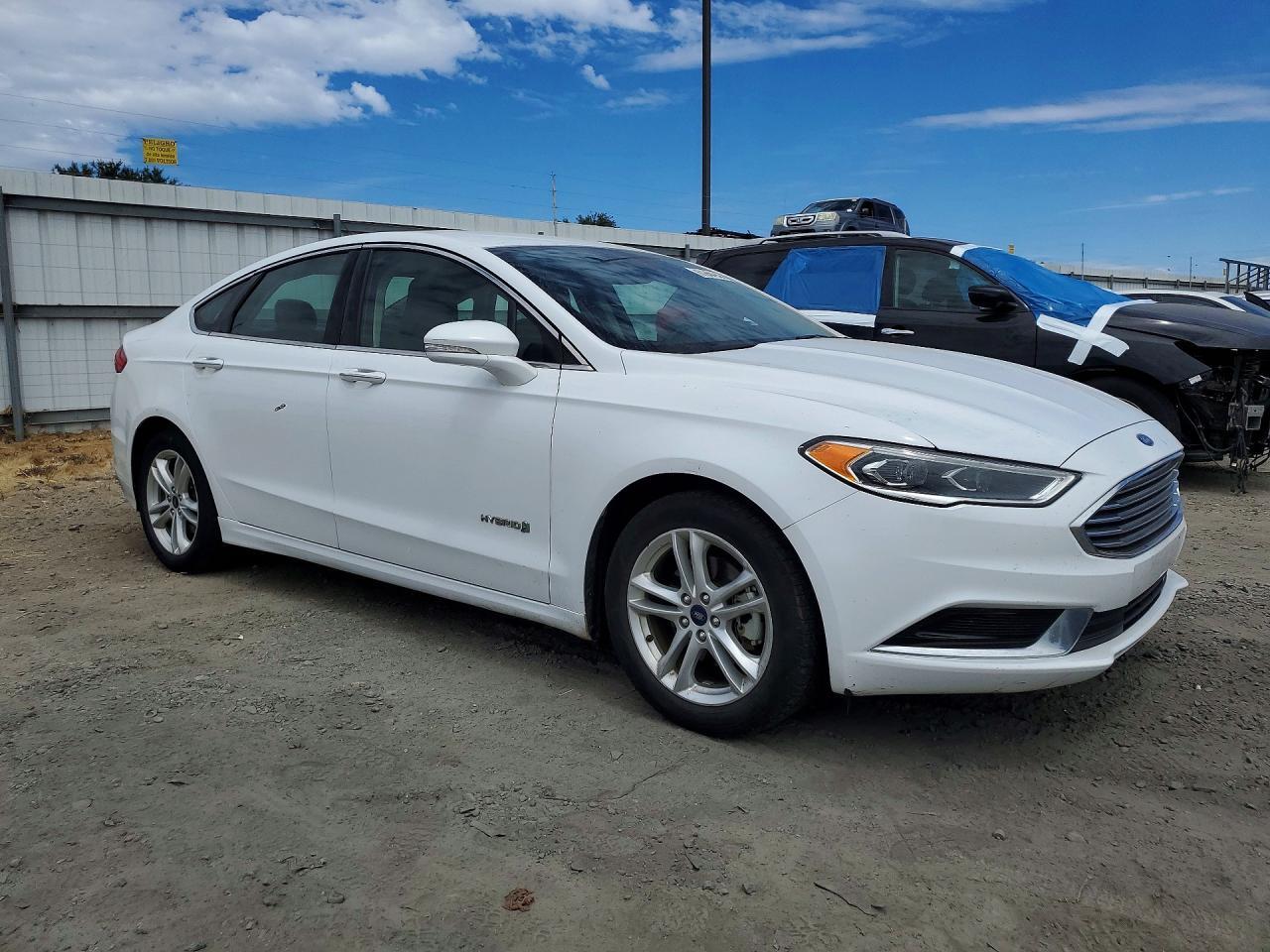 2018 Ford Fusion Se Hybrid - Image 4