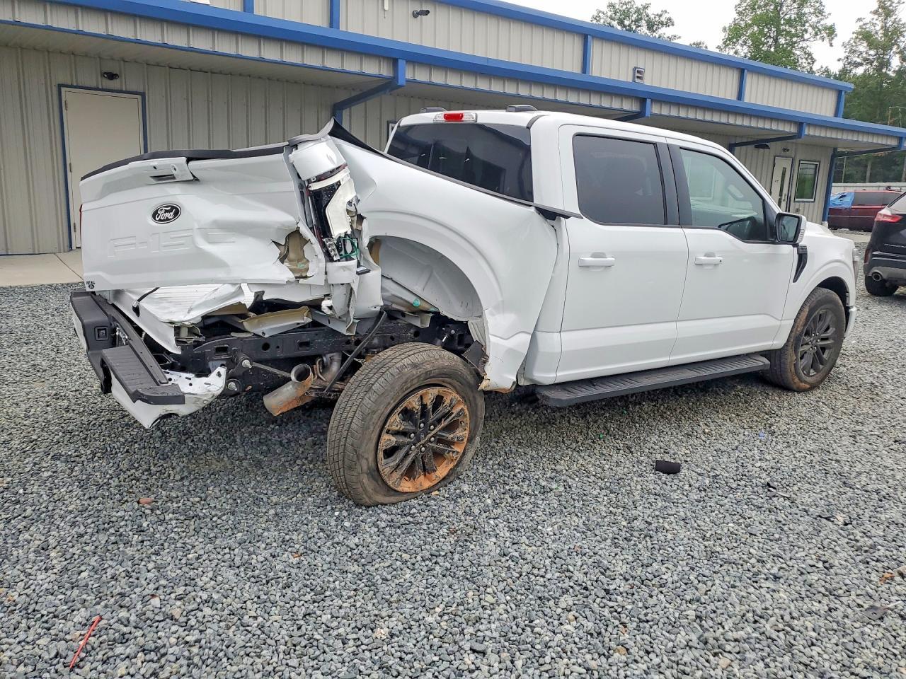 2026 Ford F150 Lariat - Image 3