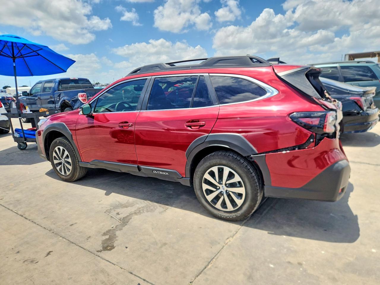 2025 Subaru Outback Premium - Image 2