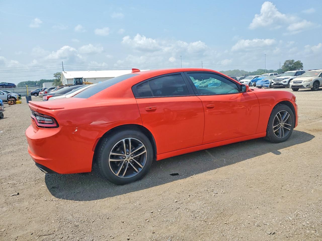 2019 Dodge Charger Sxt - Image 3