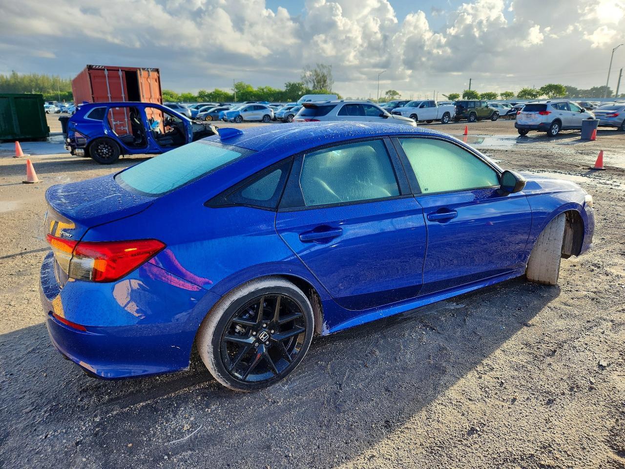 2022 Honda Civic Sport - Фото 3