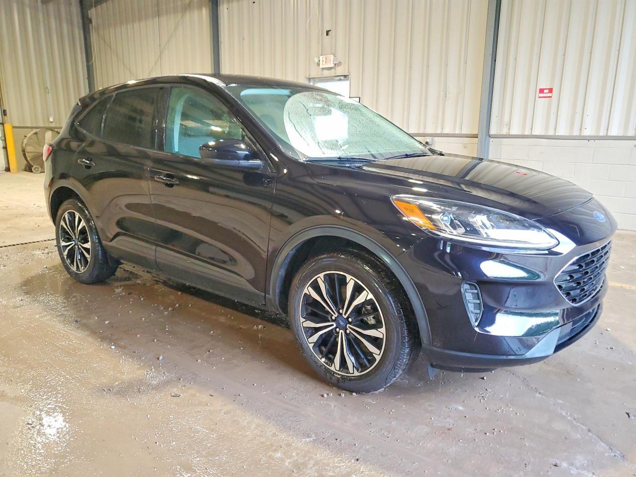 2022 Ford Escape Se - Фото 4