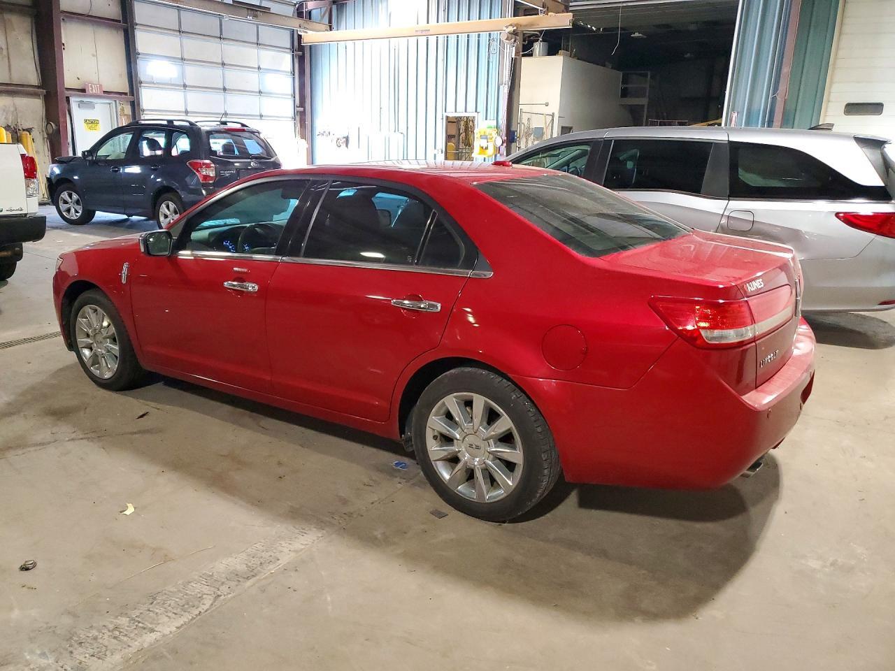 2011 Lincoln Mkz - Фото 2