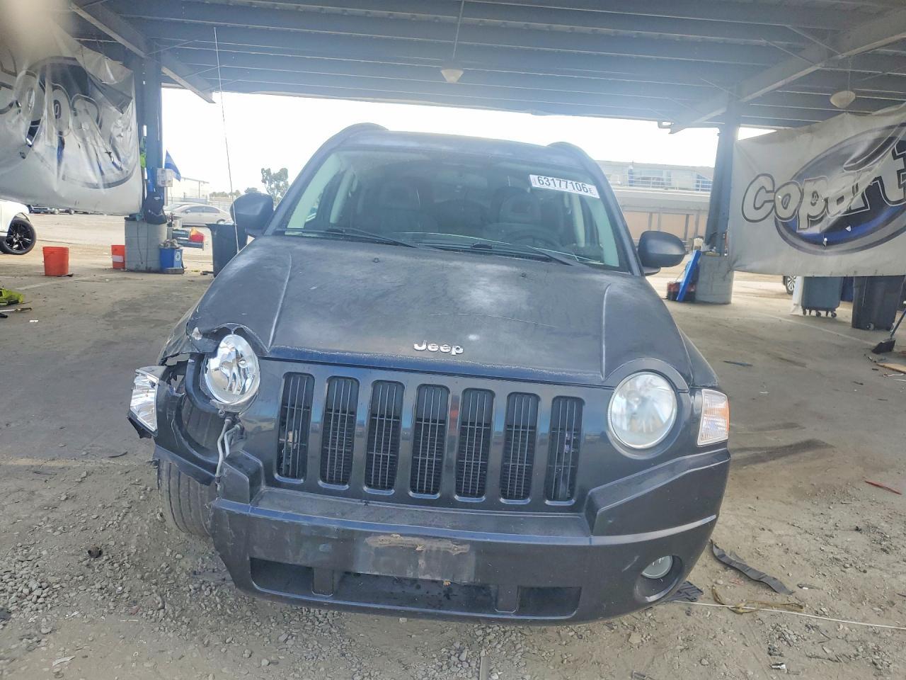 2007 Jeep Compass - Фото 5