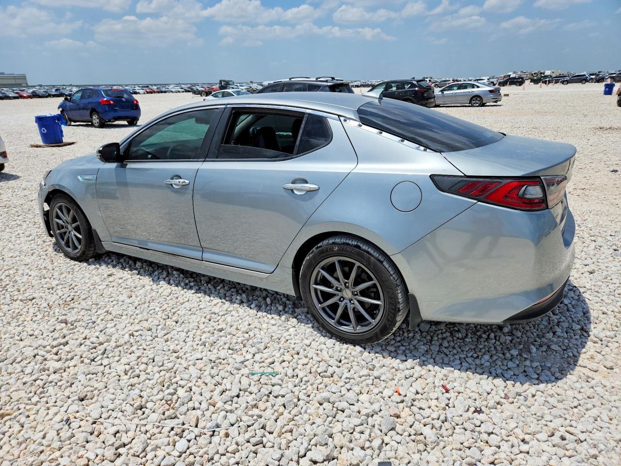 2016 Kia Optima Hybrid - Image 2