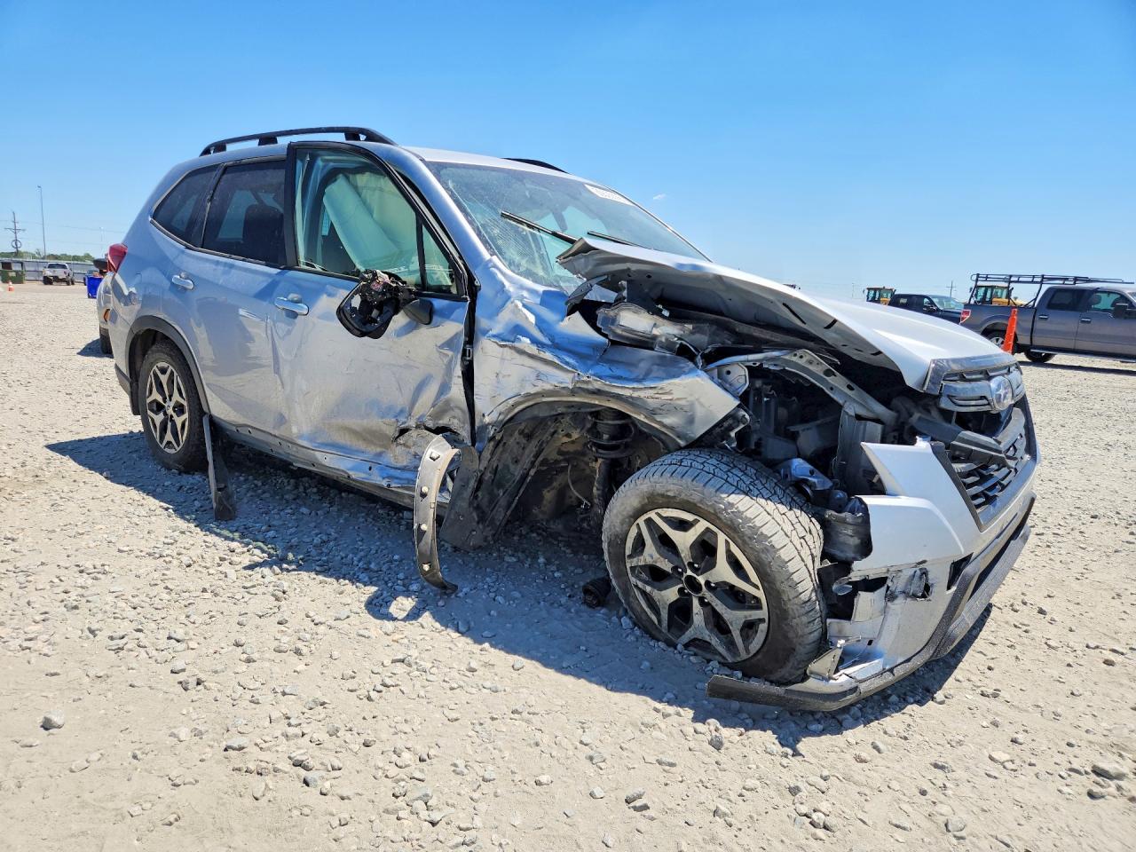 2022 Subaru Forester Premium - Фото 4