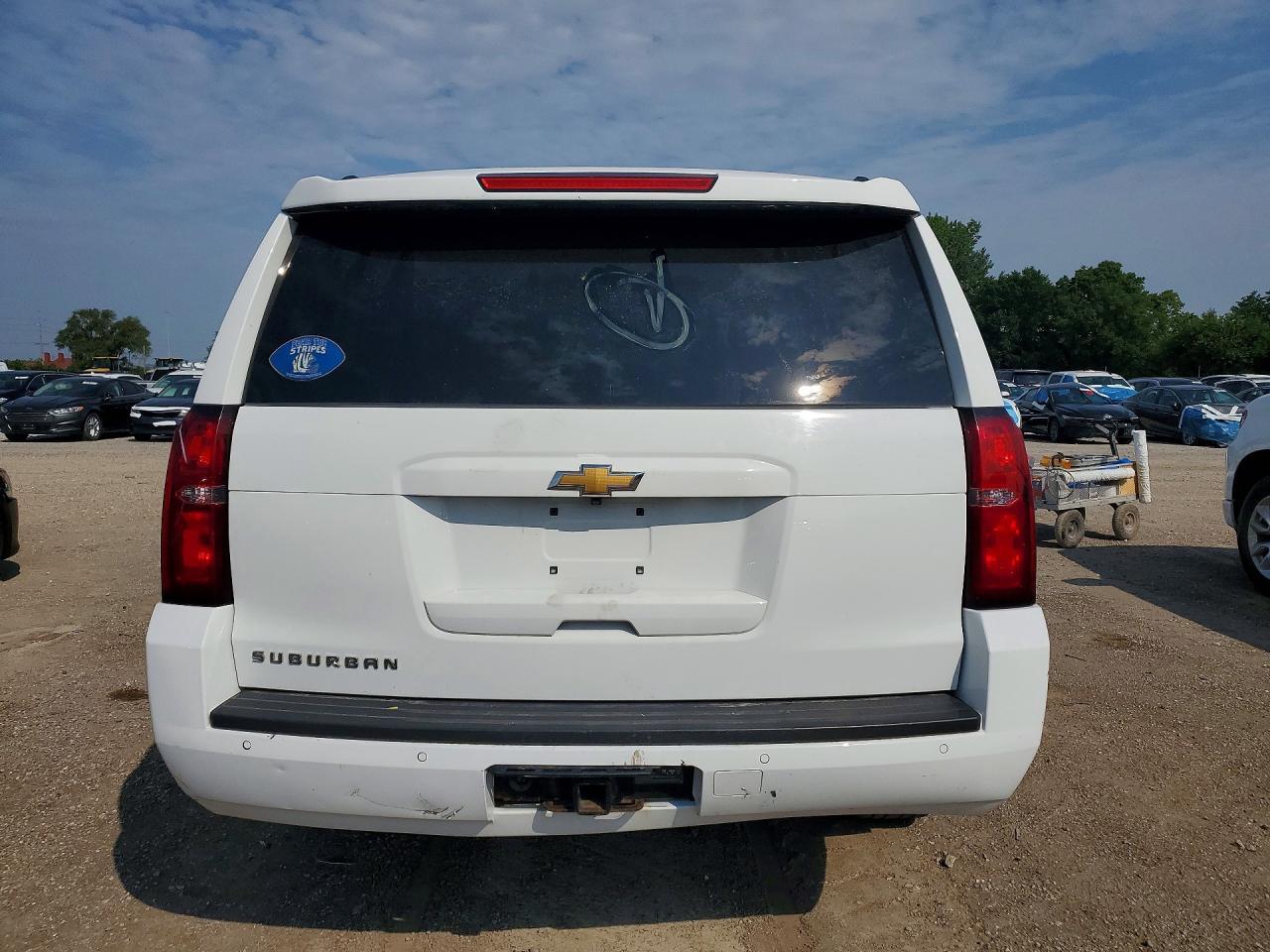 2017 Chevrolet Suburban K1500 Lt - Фото 6