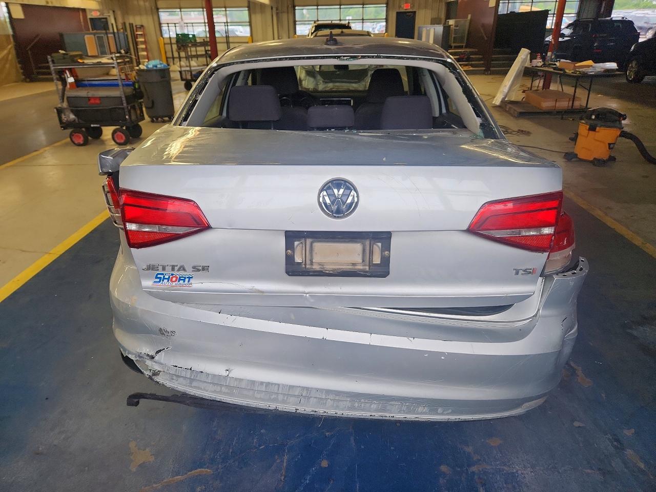 2015 Volkswagen Jetta Se - Фото 6