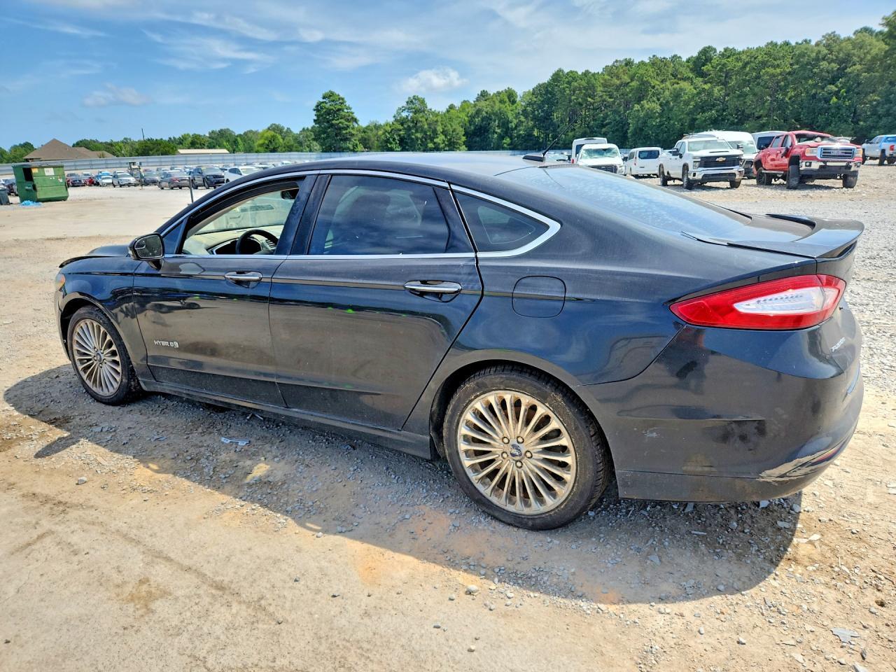 2014 Ford Fusion Titanium Hev - Image 2