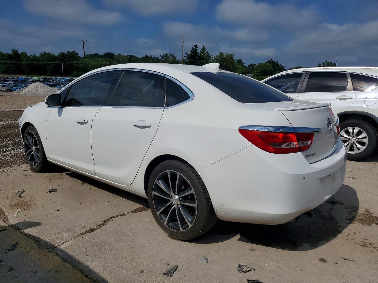 2017 Buick Verano Sport Touring - Image 2