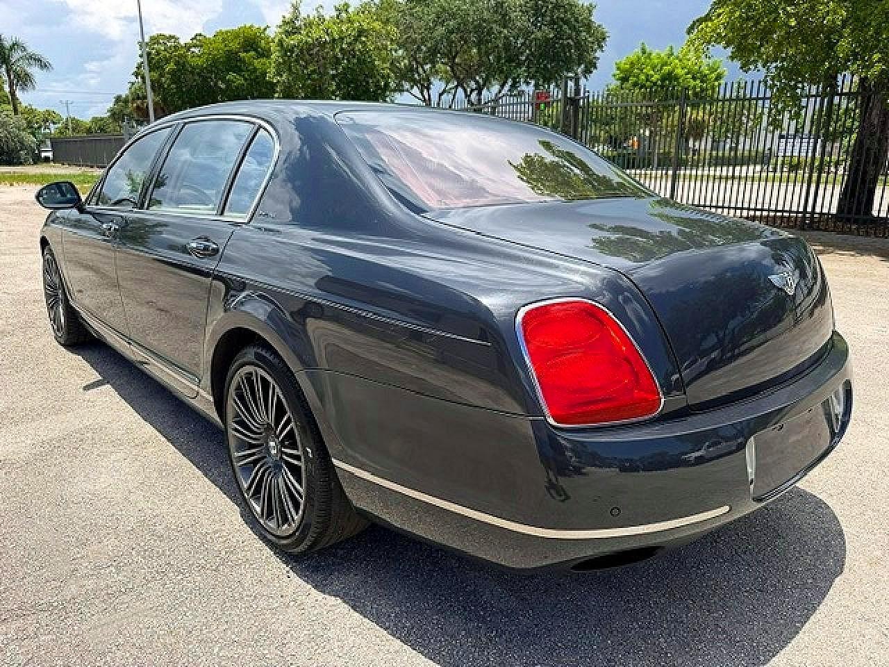 2013 Bentley Continental Flying Spur Speed - Фото 2