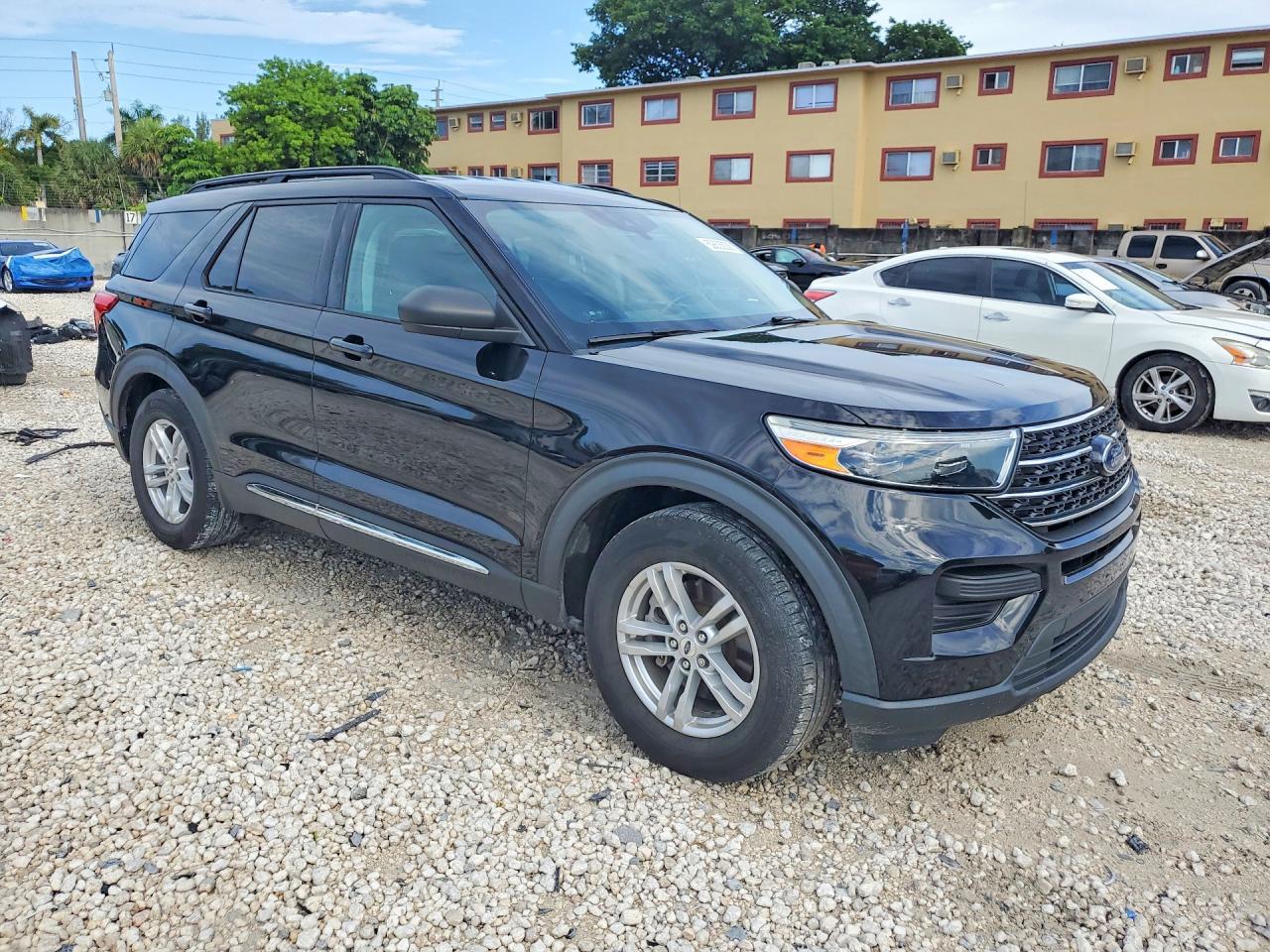 2021 Ford Explorer Xlt - Фото 4