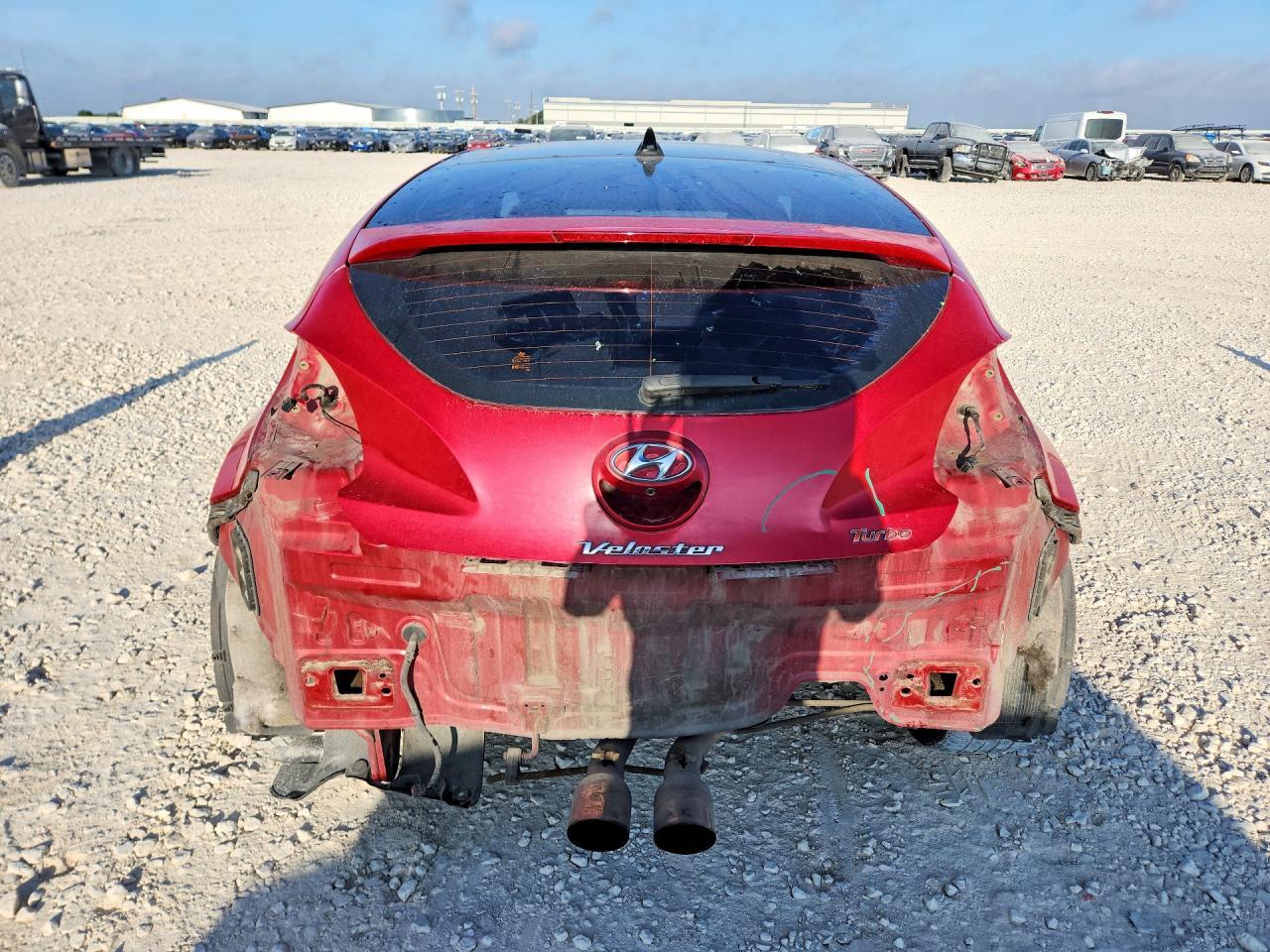 2016 Hyundai Veloster Turbo - Image 6