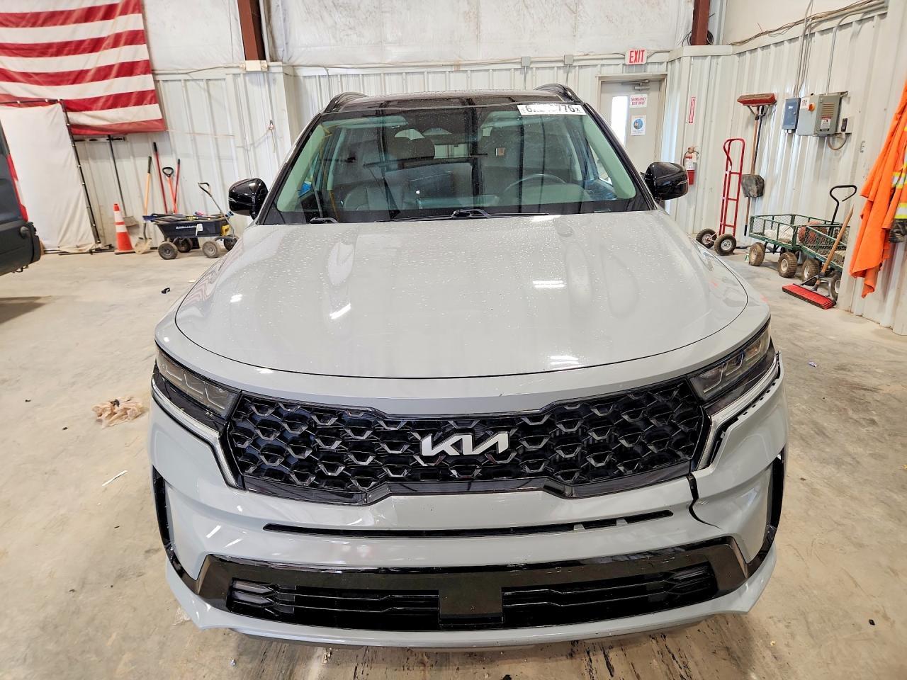 2022 Kia Sorento - Image 5