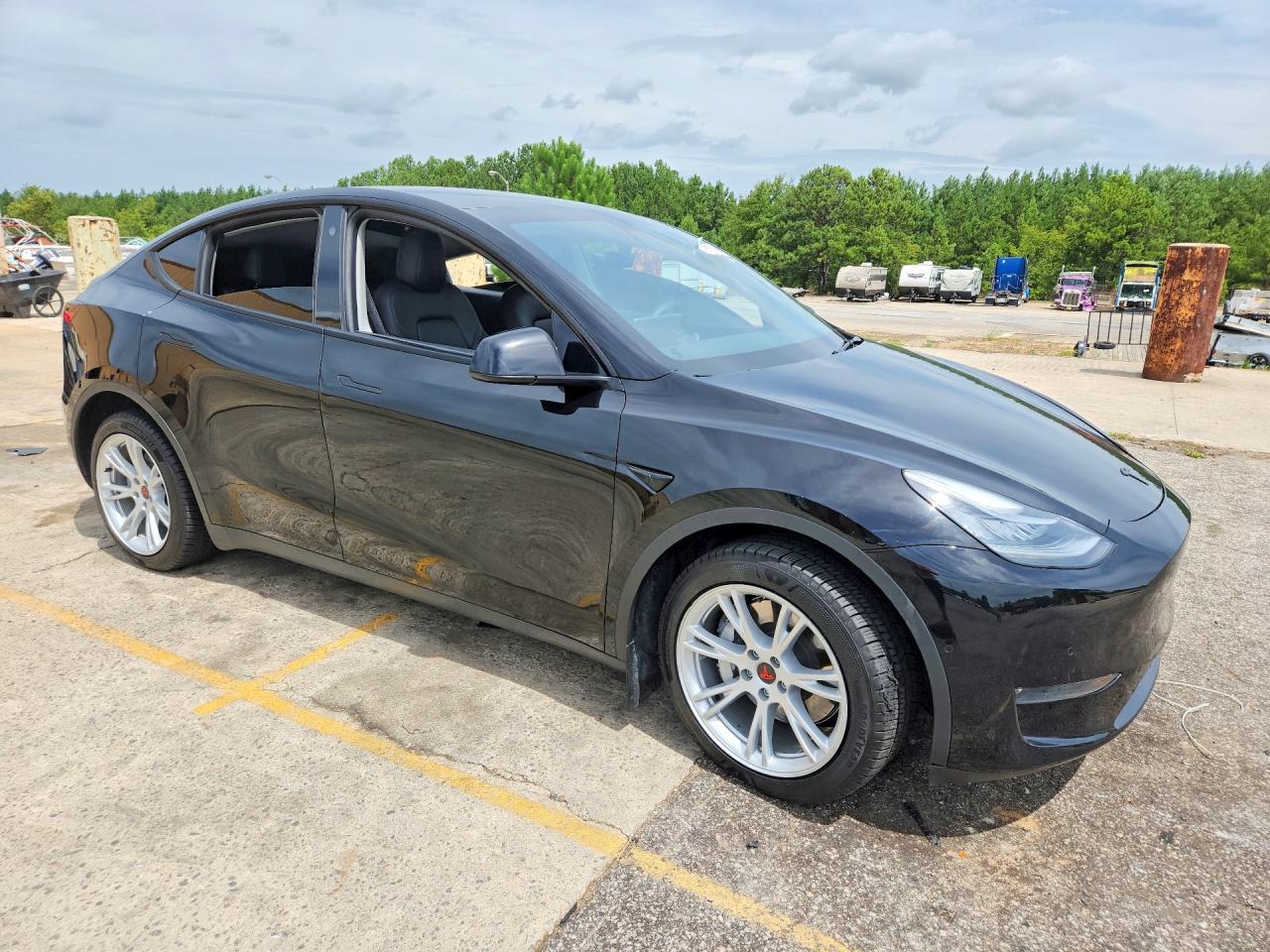 2021 Tesla Model Y - Фото 4