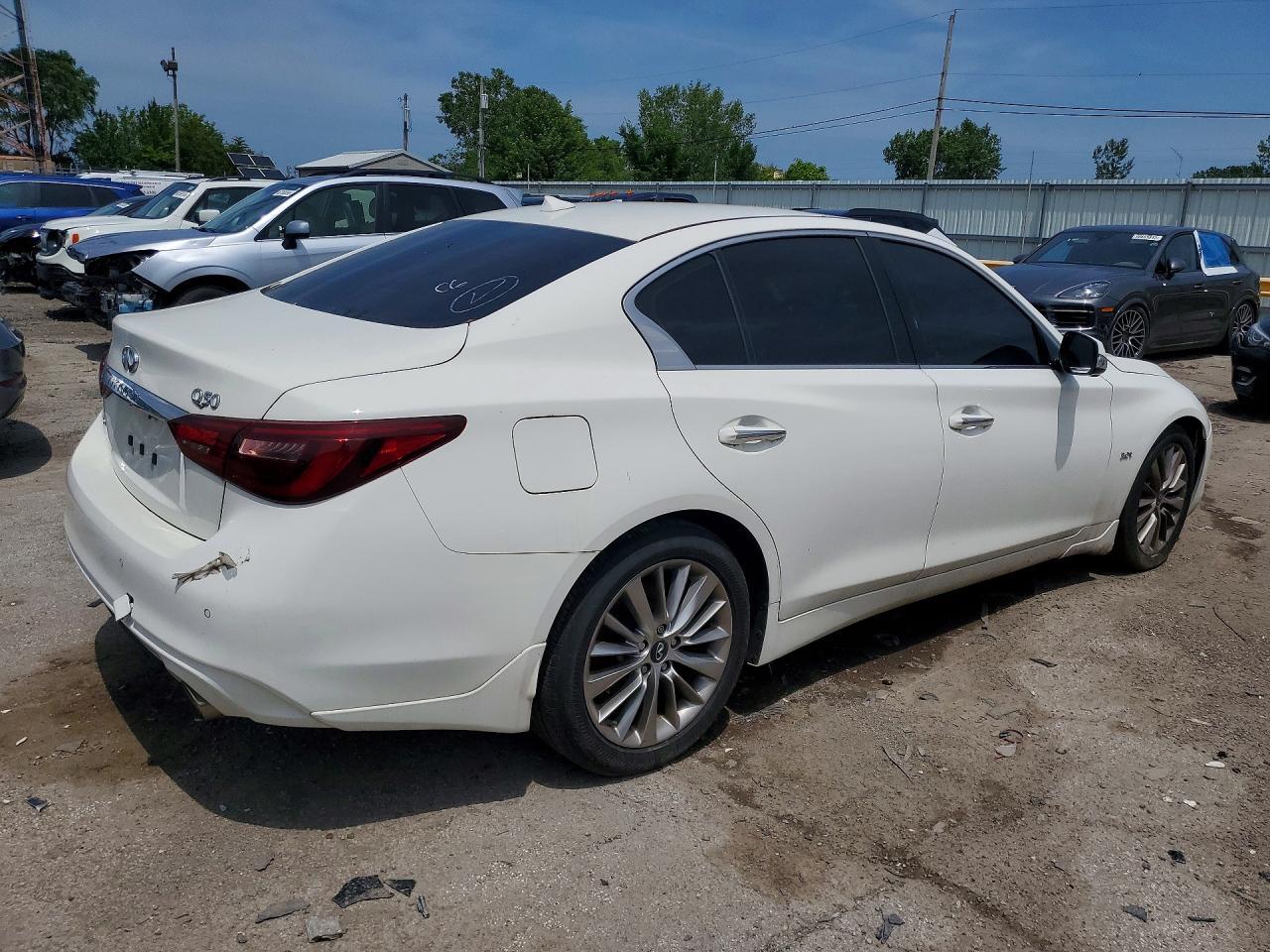 2019 Infiniti Q50 3.0T Luxe - Image 3