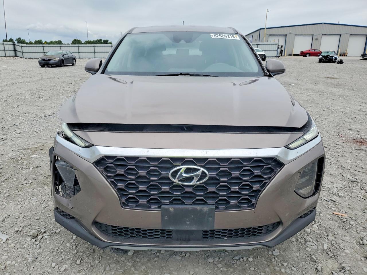 2019 Hyundai Santa Fe Se - Фото 5