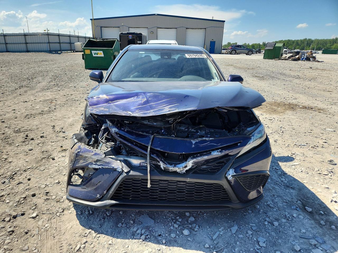 2021 Toyota Camry Se - Image 5