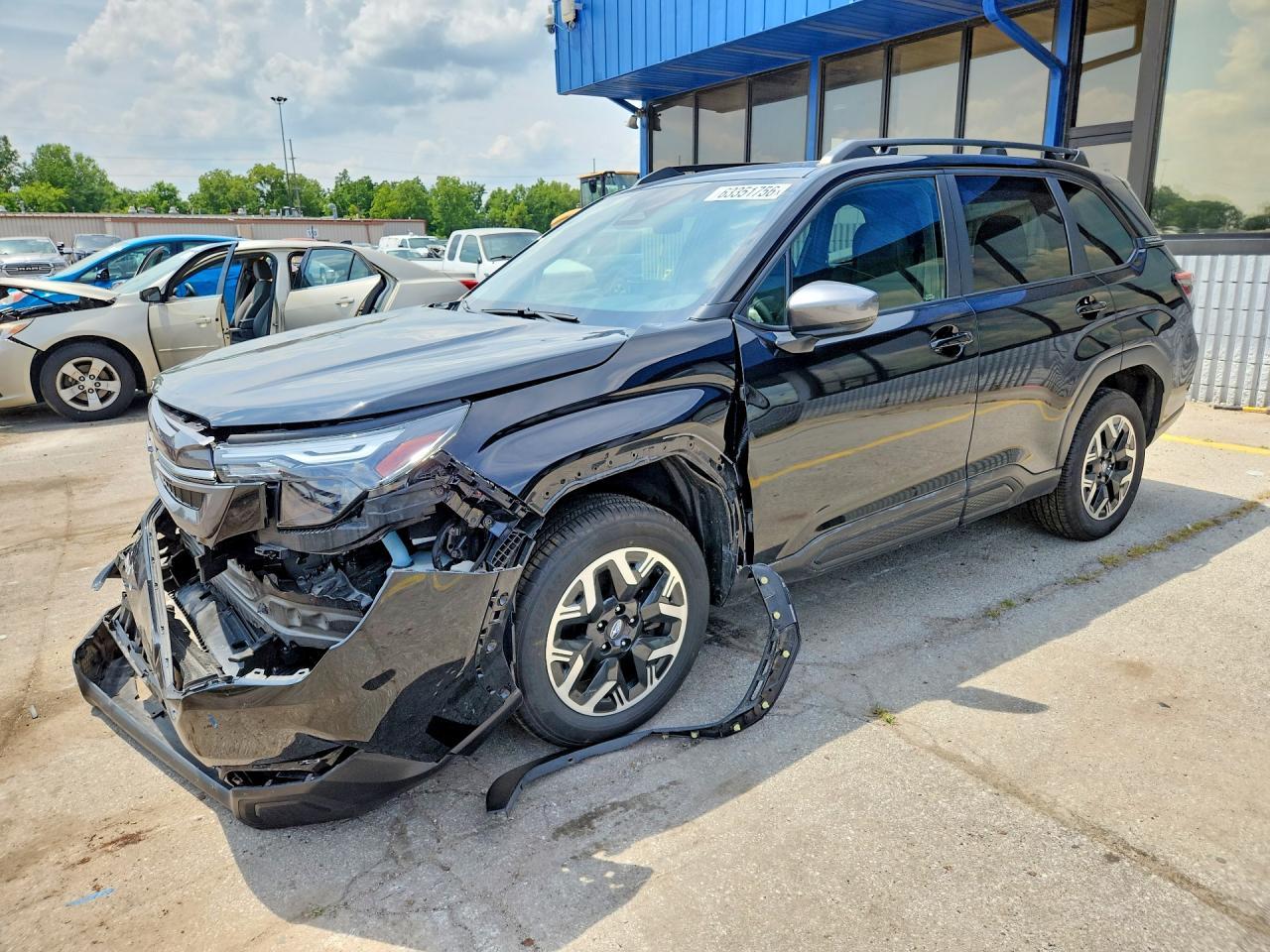 2025 Subaru Forester Premium