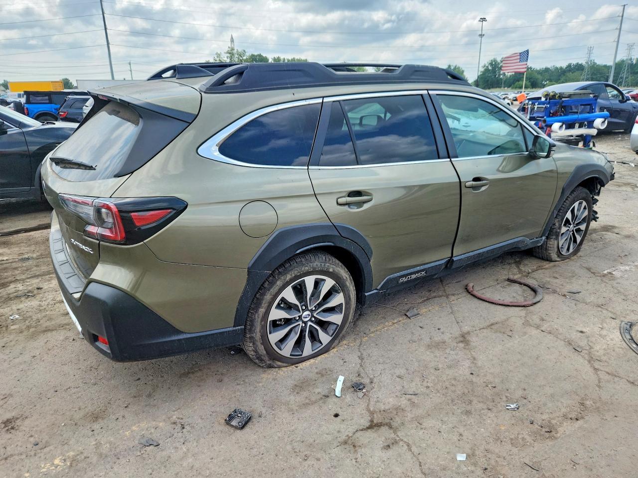 2025 Subaru Outback Limited - Image 3
