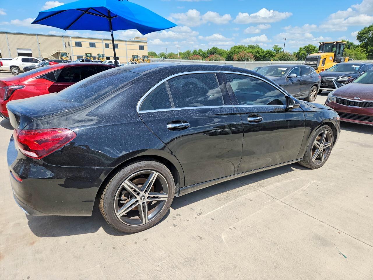 2019 Mercedes-Benz A 220 - Image 3