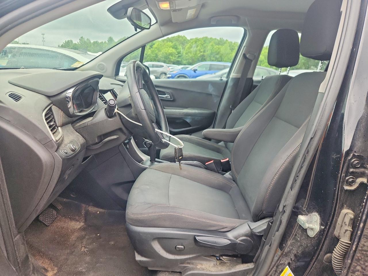 2018 Chevrolet Trax Ls - Image 7