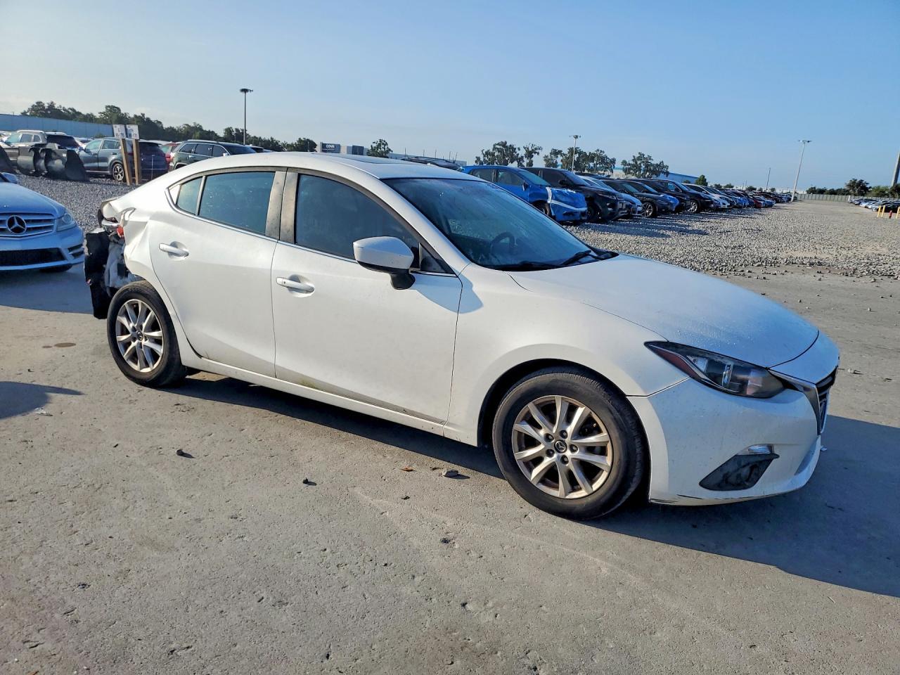 2016 Mazda 3 Touring - Фото 4