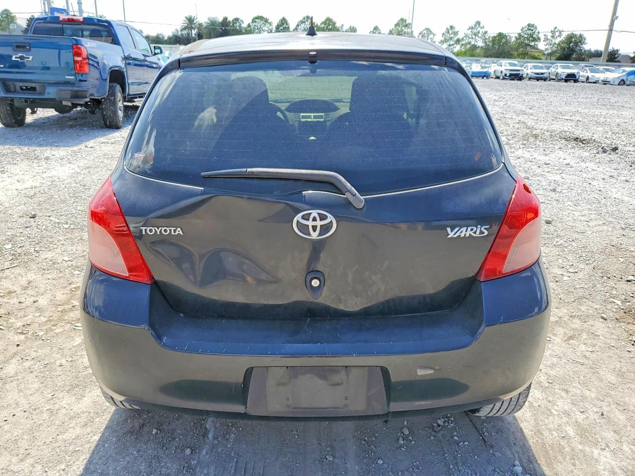 2007 Toyota Yaris Base - Фото 6