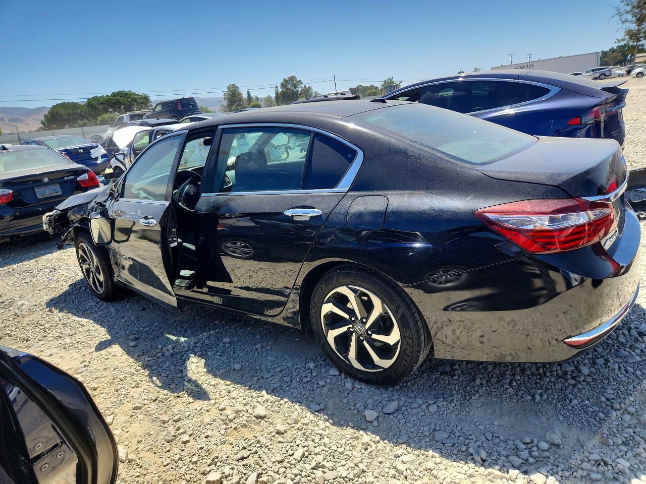2017 Honda Accord Ex - Фото 2