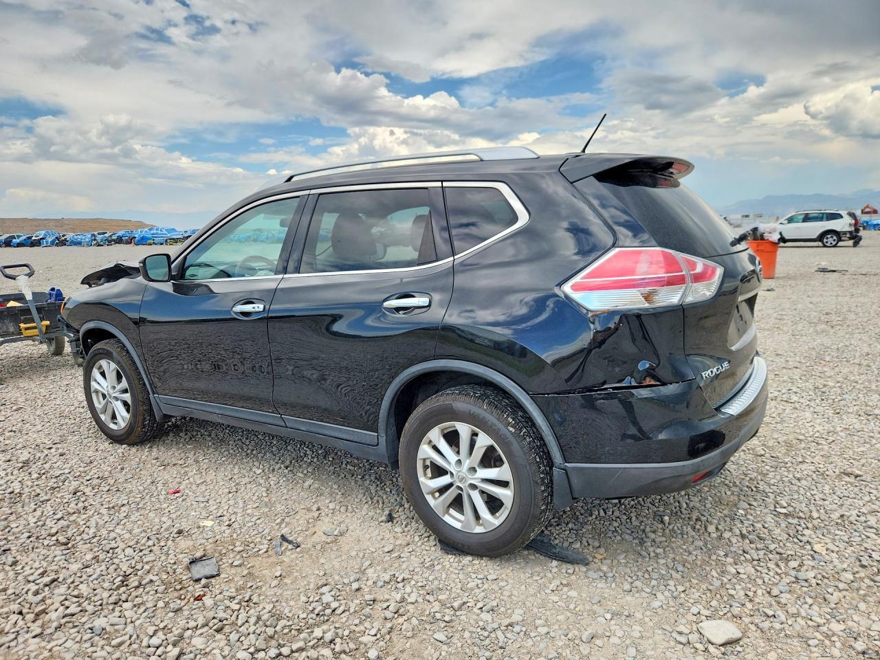 2016 Nissan Rogue Sv - Фото 2