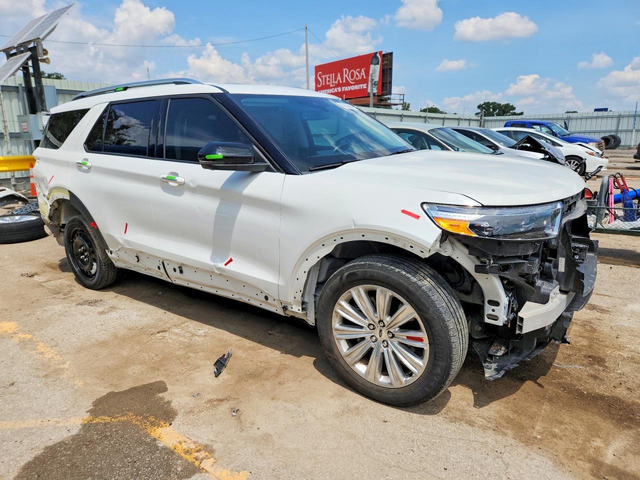 2020 Ford Explorer Limited - Image 4