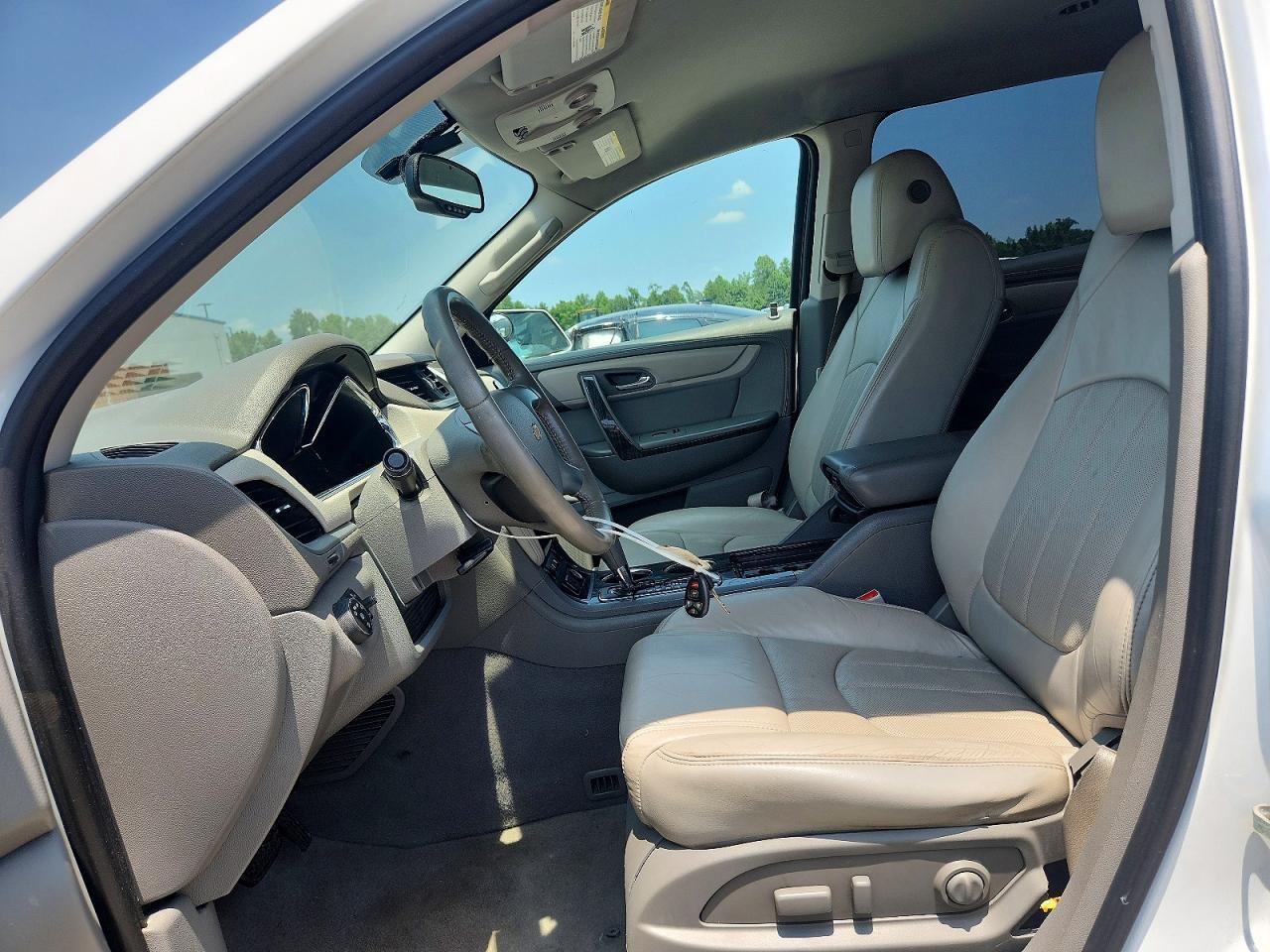 2016 Chevrolet Traverse Lt - Image 7