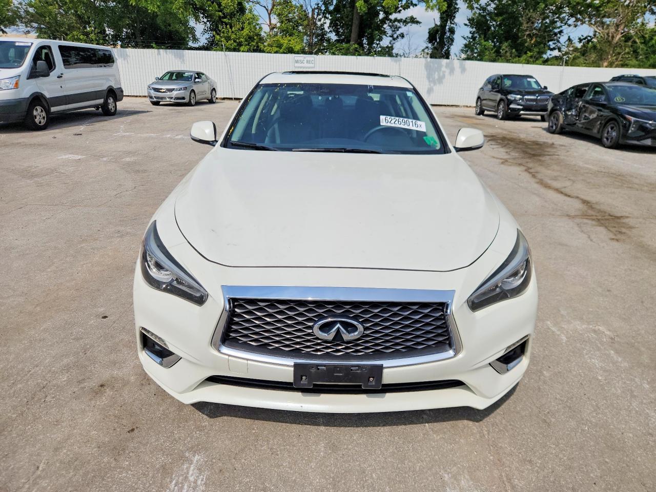 2018 Infiniti Q50 3.0T Luxe - Image 5