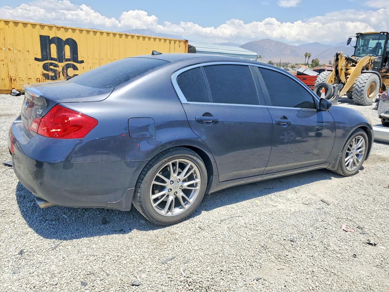 2013 Infiniti G37 Sedan Journey - Image 3