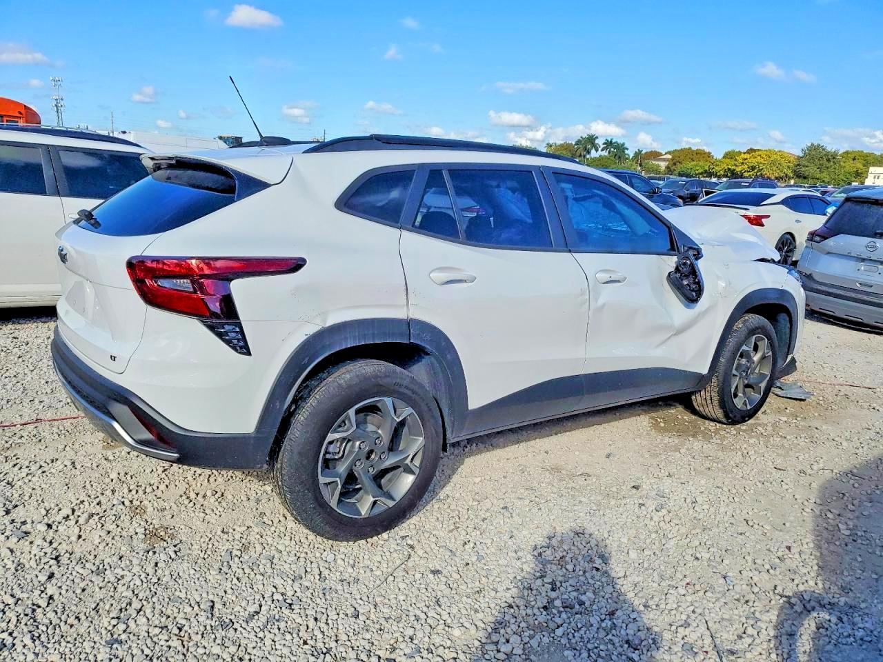 2025 Chevrolet Trax 1Lt - Фото 3