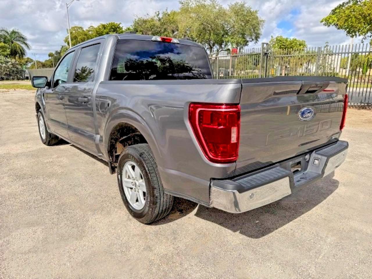 2023 Ford F150 Supercrew - Фото 2