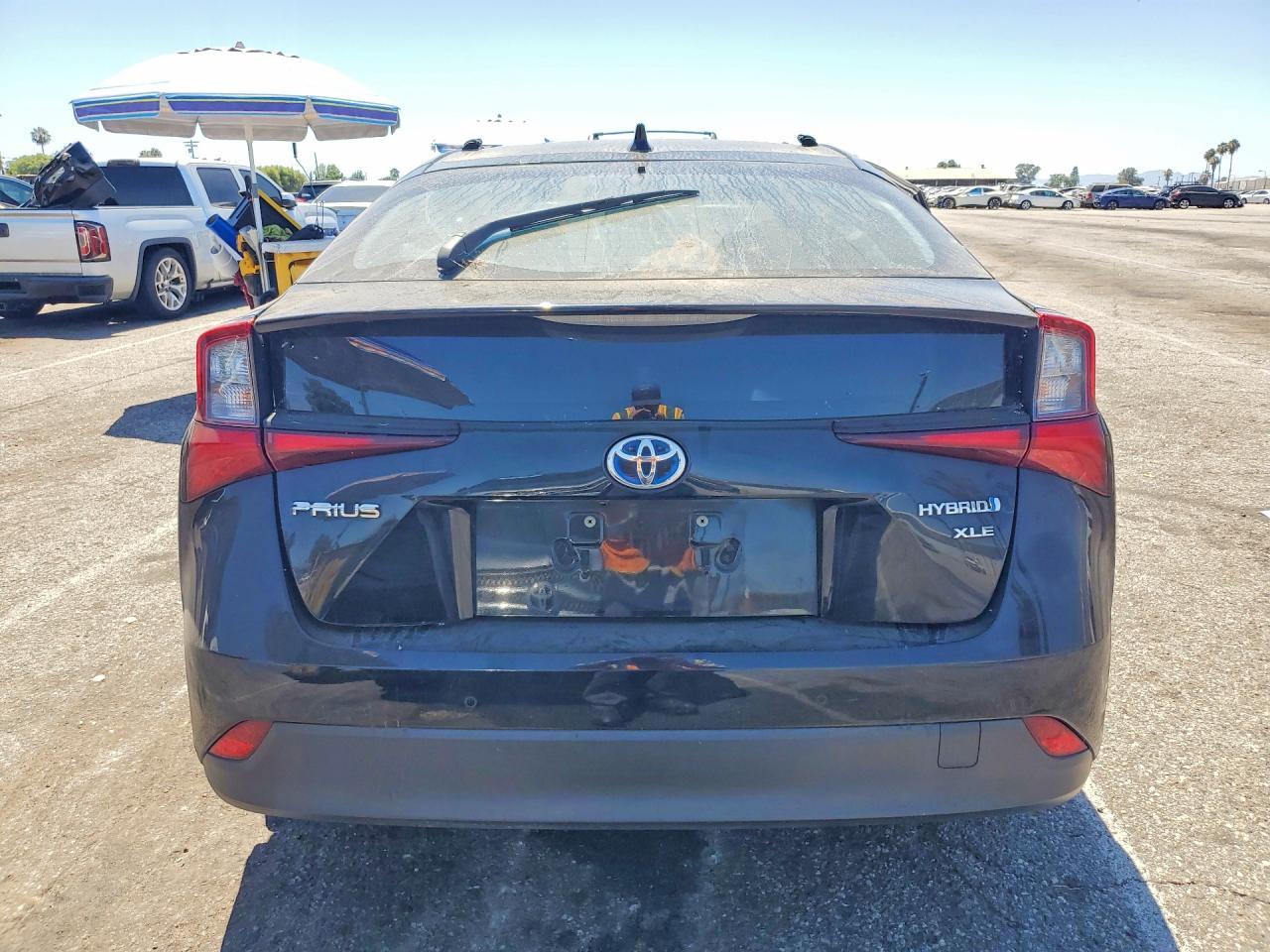 2022 Toyota Prius - Image 6