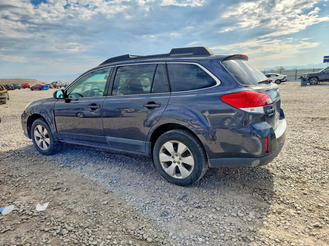 2012 Subaru Outback 2.5I Premium - Image 2