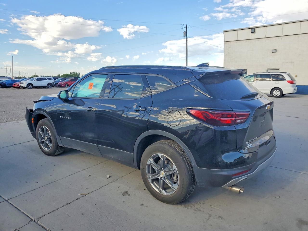 2023 Chevrolet Blazer 2Lt - Фото 2