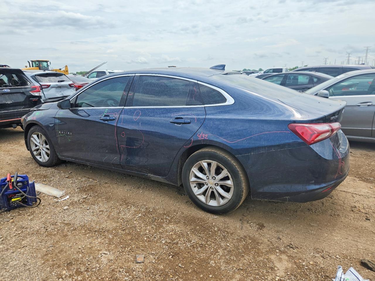 2020 Chevrolet Malibu Lt - Image 2